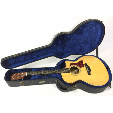 Taylor 414 CE 2004 con custodia rigida