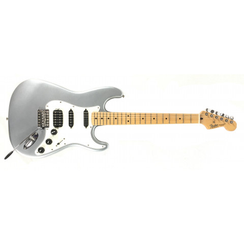 Fender Standard Stratocaster Mexico con Di Marzio seriale MZ0009731