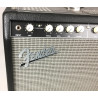 Fender Super Sonic Twin Combo con accessori