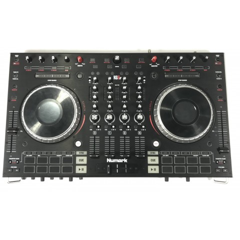 Numark NS6 II
