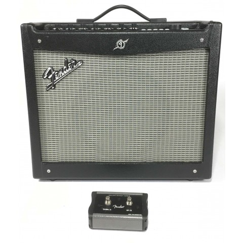 Fender Mustang III V2 + Footswitch