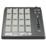 Akai MPD 18