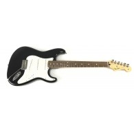 Fender Player Series Strat PF BLK