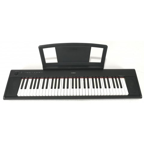 Yamaha NP-11 Piaggero 
