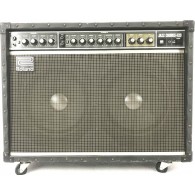 Roland JC-120 Jazz Chorus 