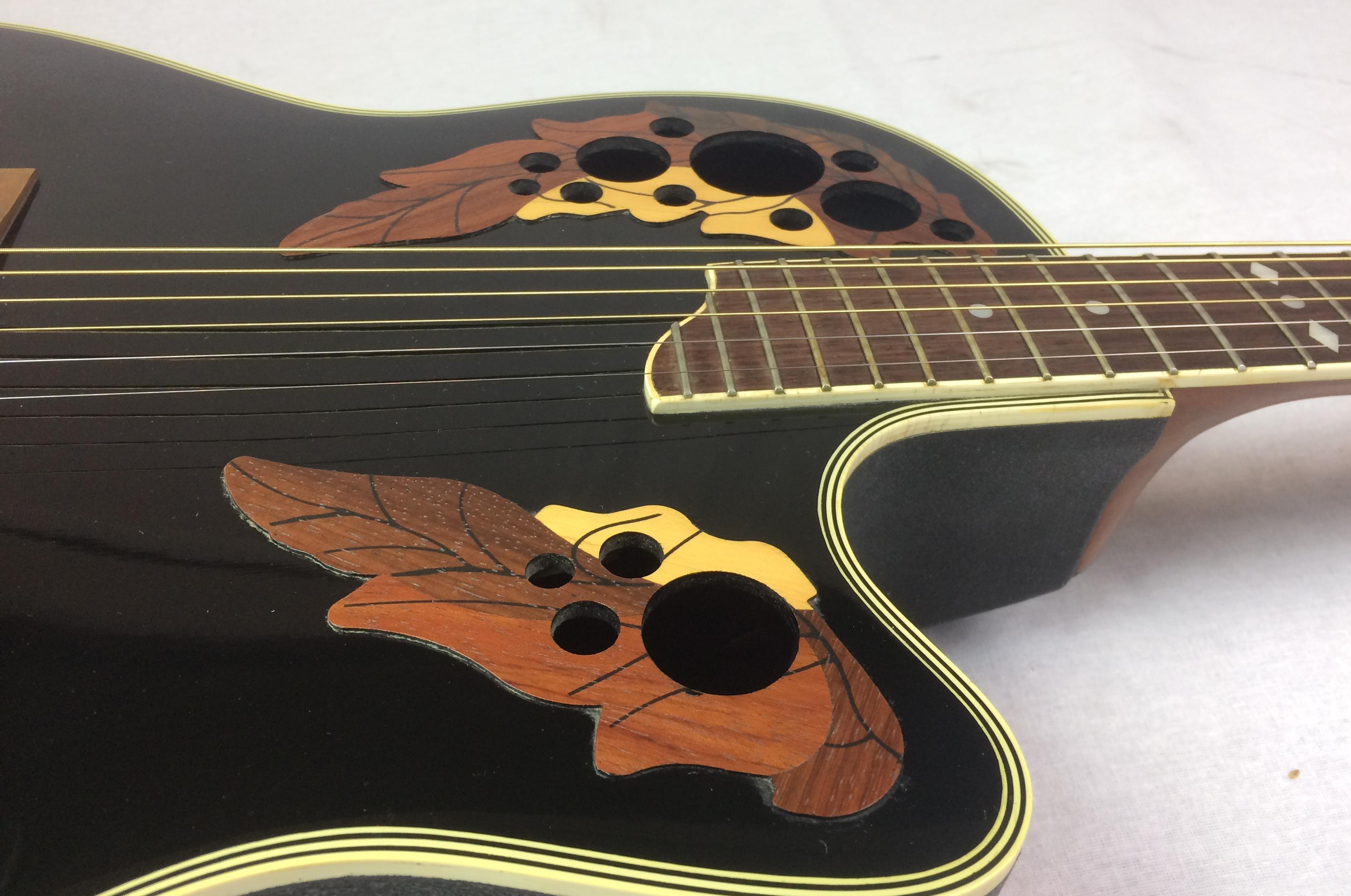 Chitarra Acustica Ovation Celebrity Deluxe CC 268 Black
