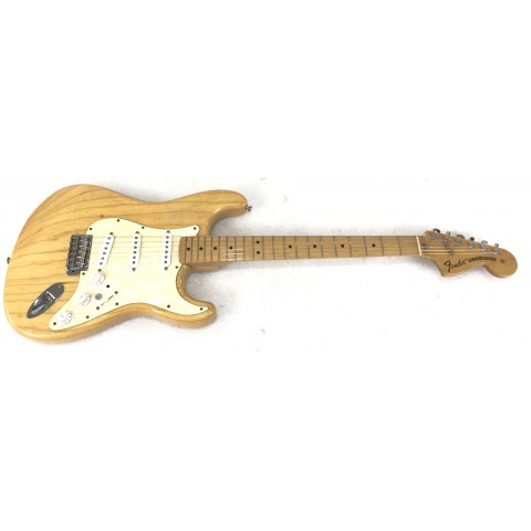 Fender Classic Series 70's  Stratocaster