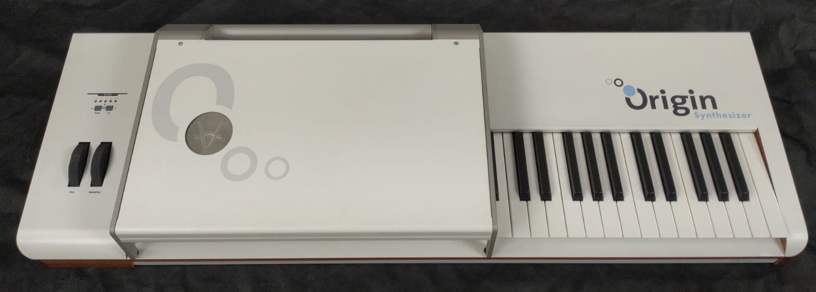 Arturia-Origin-Keyboard-Synth.jpg