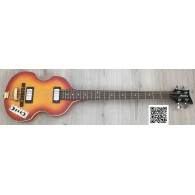 Atrics BB-05 Violin Bass con custodia