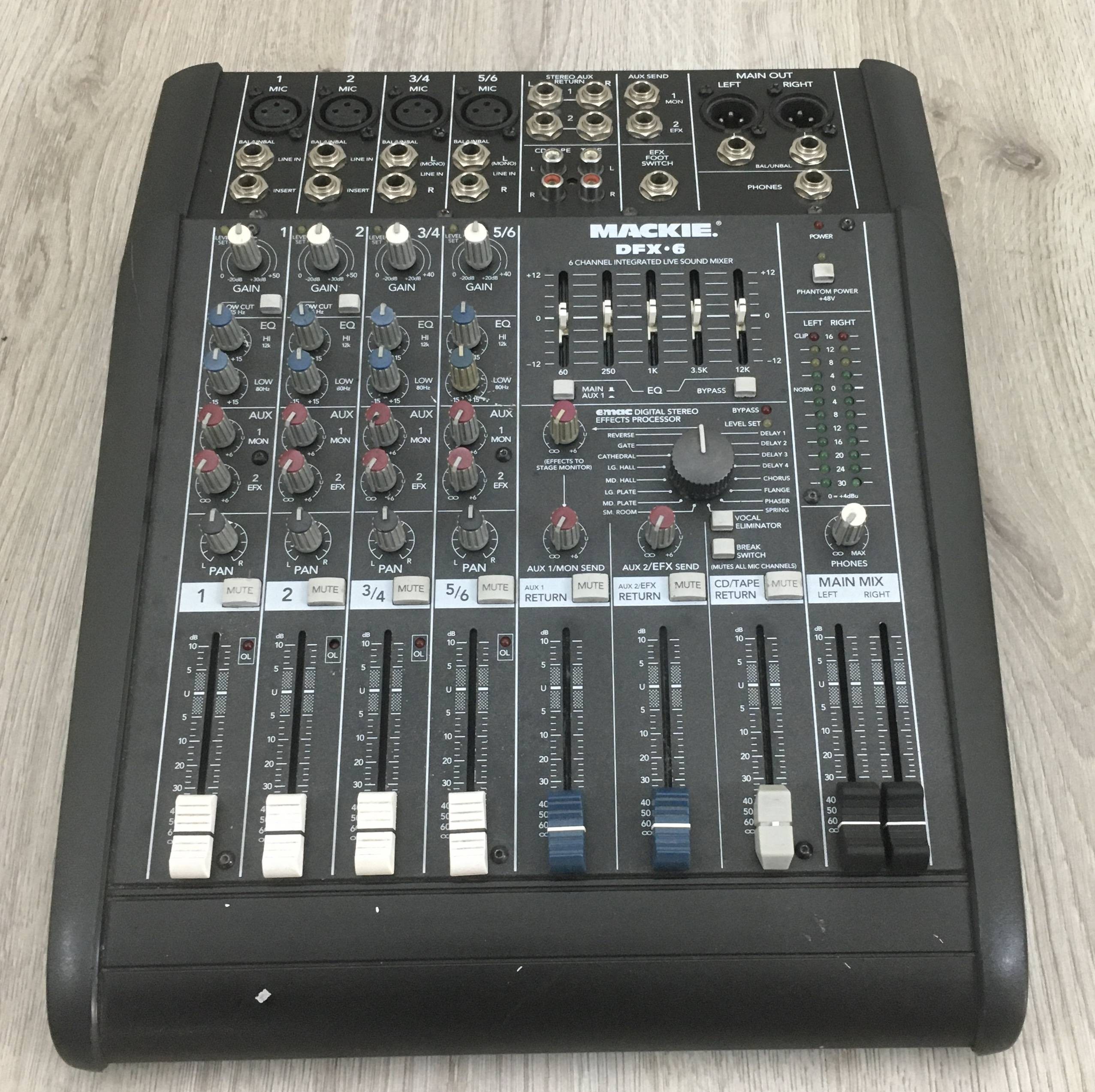 MACKIE DFX-6 アナログミキサー MACKIE DFX-6 アナログミキサー MACKIE DFX-6 アナログミキサー