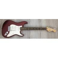 Fender Standard Stratocaster Candy Apple Red