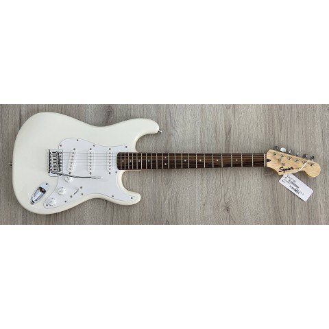 Fender Squier Bullet Stratocaster Artic White