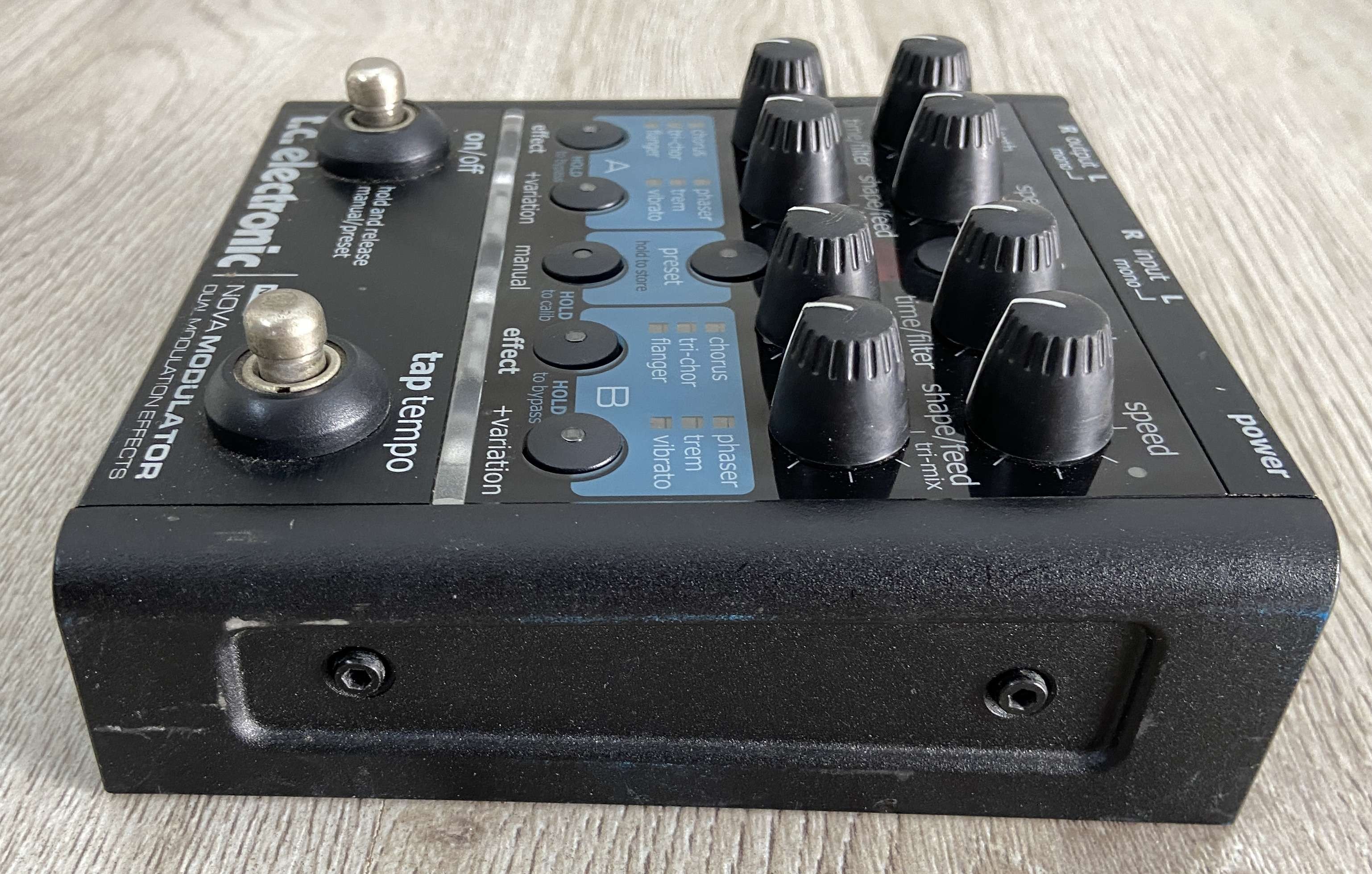 ギター t.c. electronic Nova Modulator NM-1 TC Electronic NM-1 Nova Modulator Modulation - エフェクター専門店