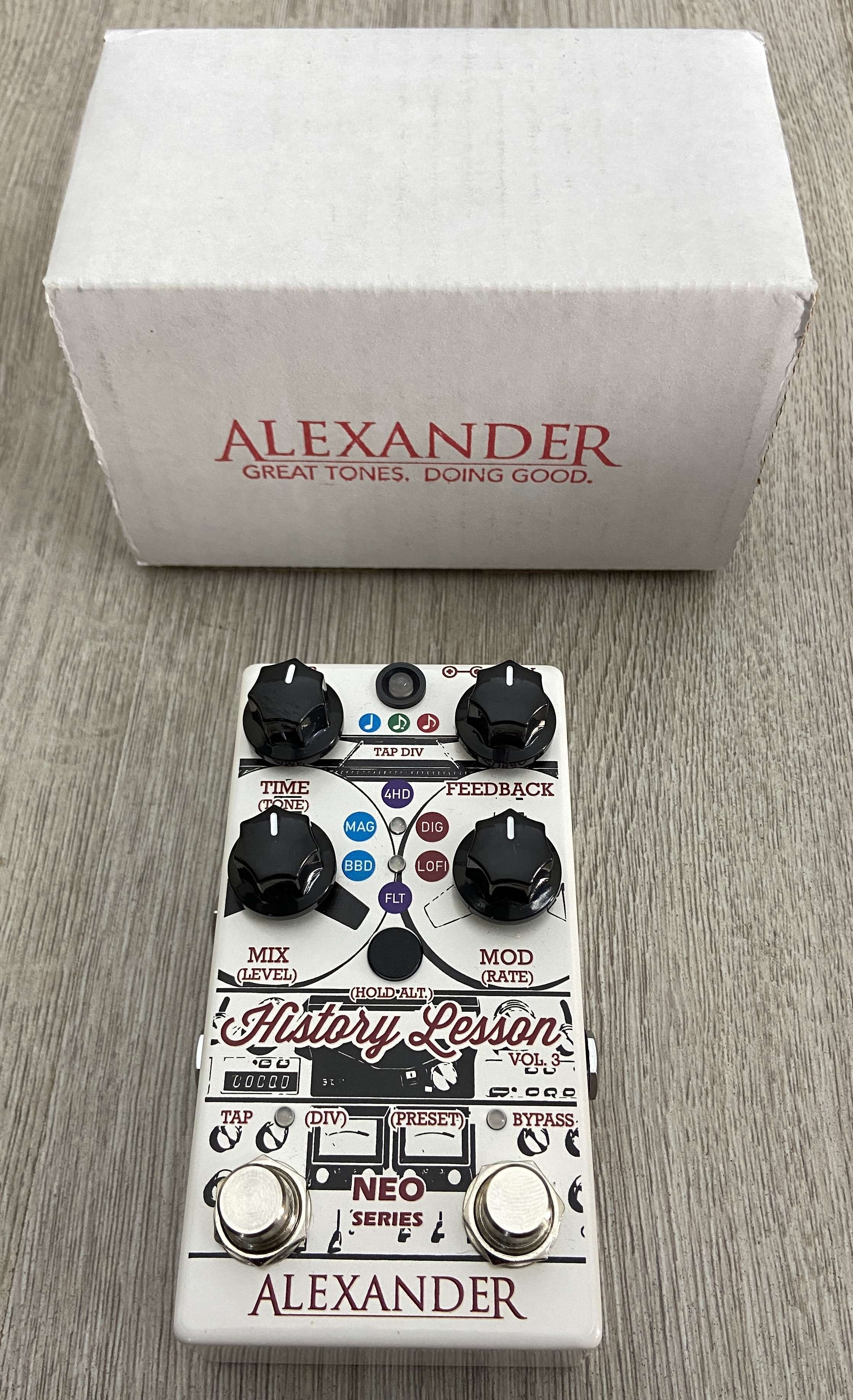 Alexander pedals history lesson delay vol.3 | Effetti Alexander pedals