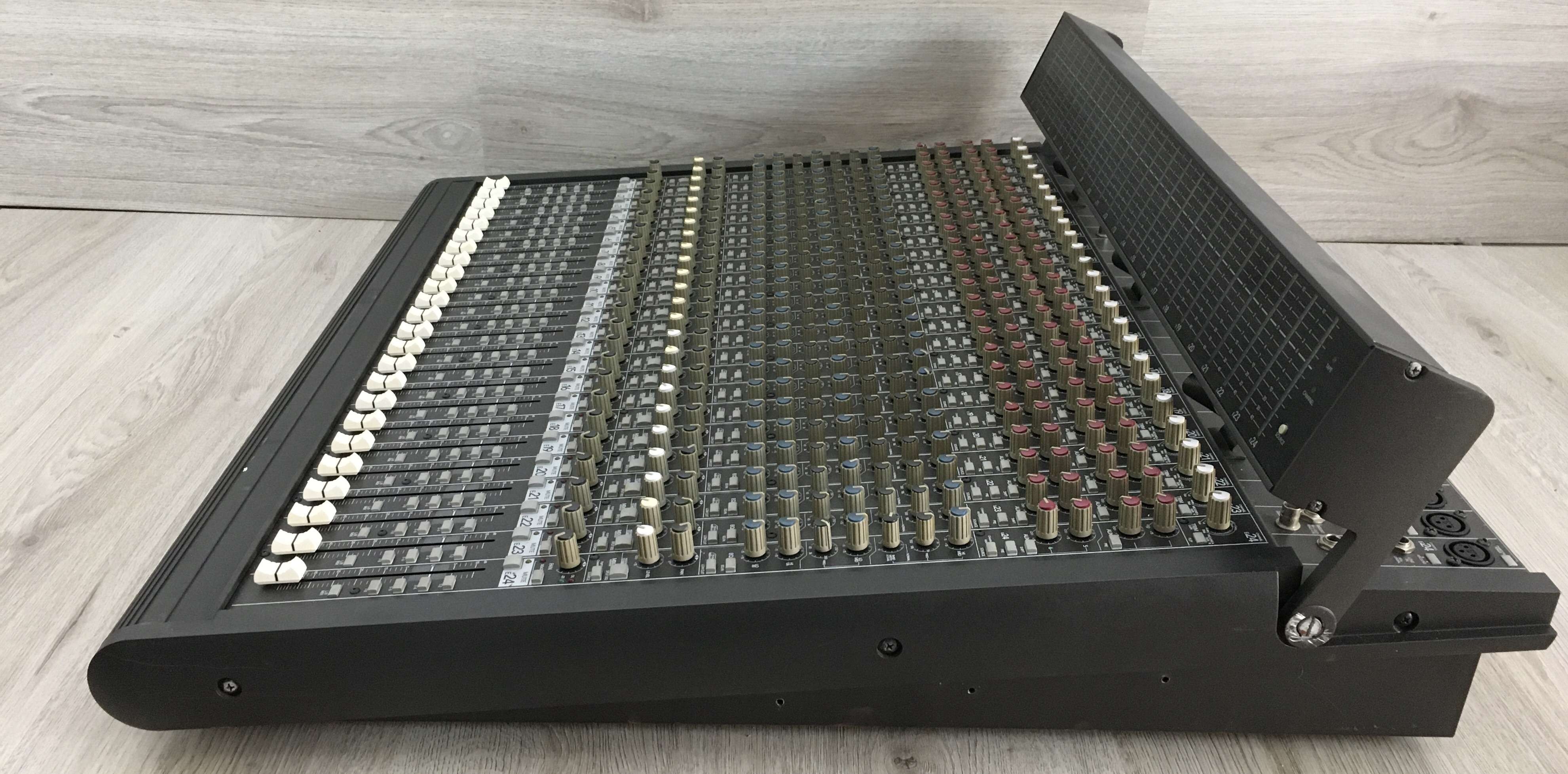 Mackie 24E Expansion | Mixer Mackie