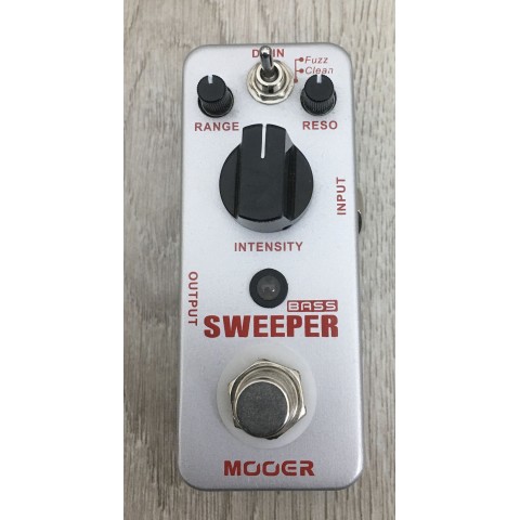 Mooer Bass Sweeper