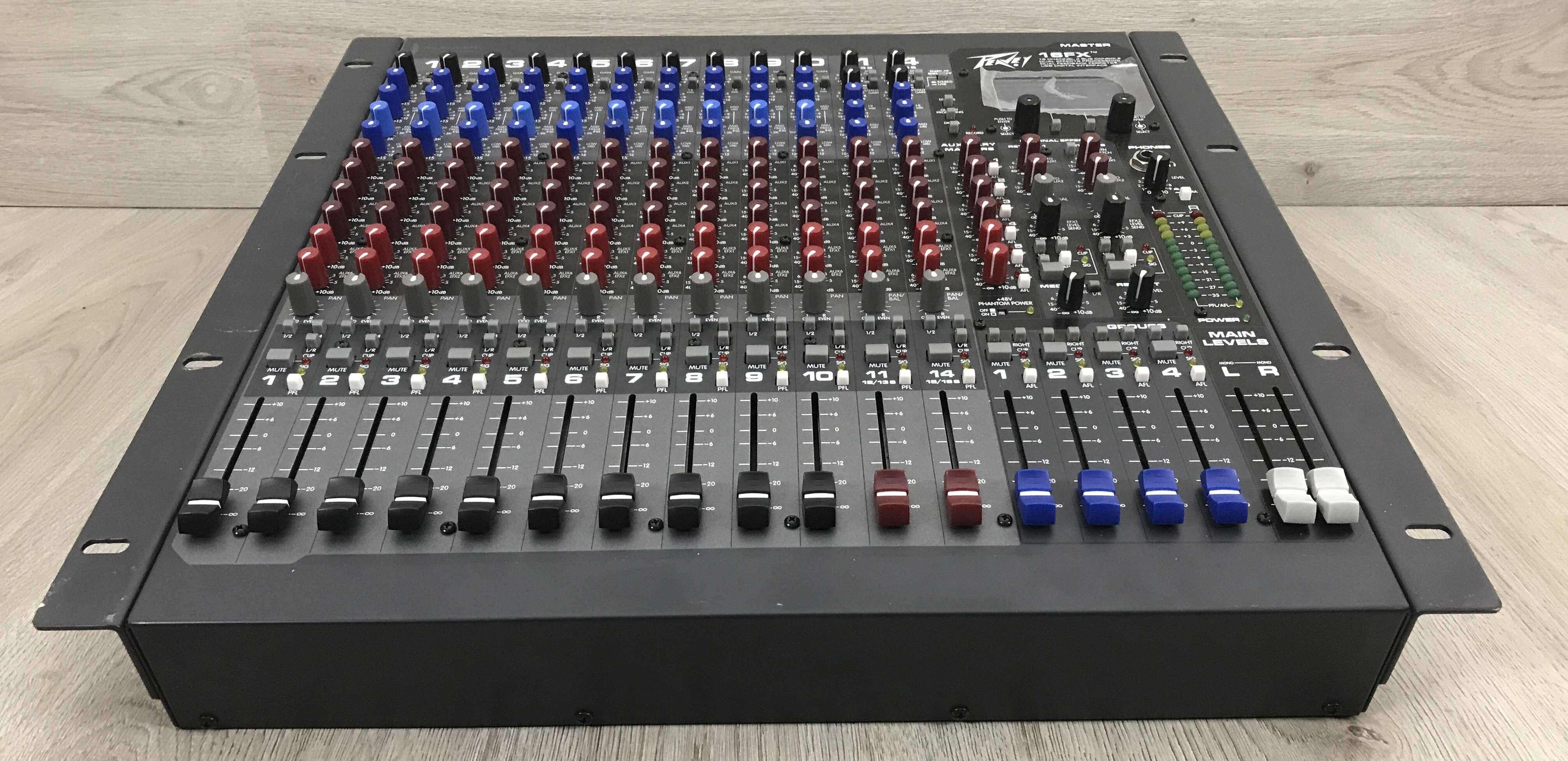 Peavey 16 FX mixer analogico Mixer Peavey