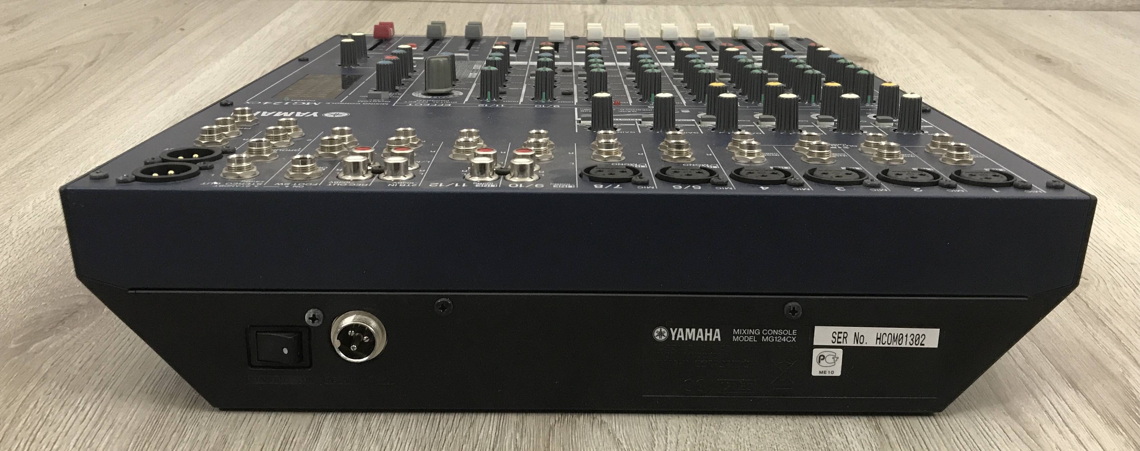 Yamaha MG124CX | Mixer Yamaha