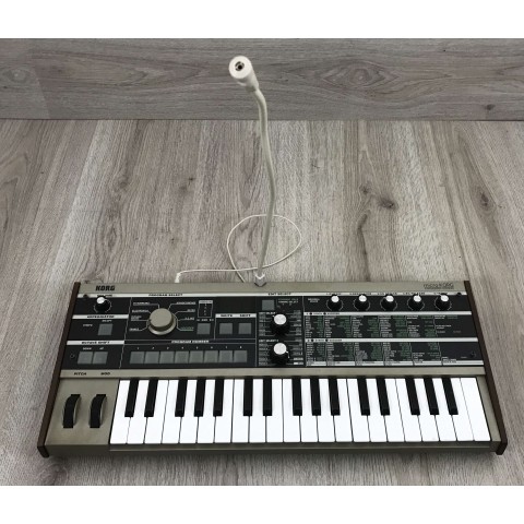 Korg Microkorg 