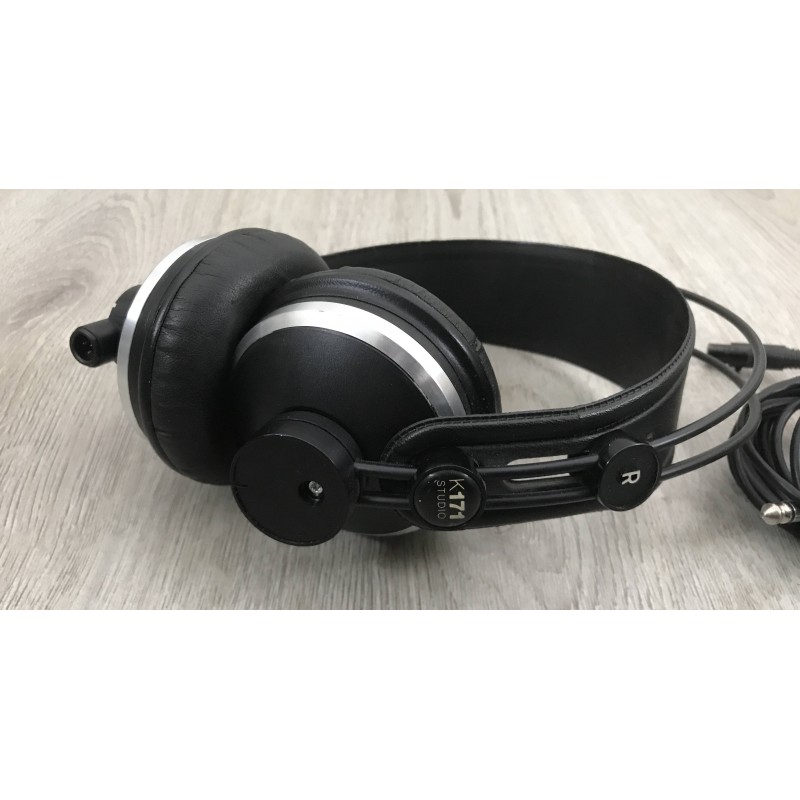 Akg k171 2025 studio