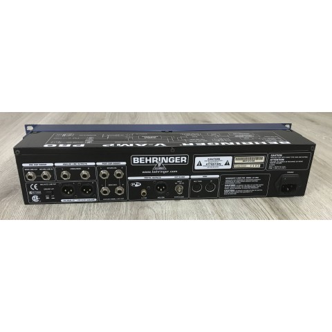 Behringer V-Amp Pro | Effetti Behringer