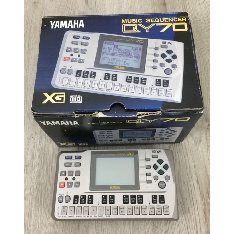 Yamaha QY-70