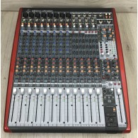 Behringer Xenyx UFX1604