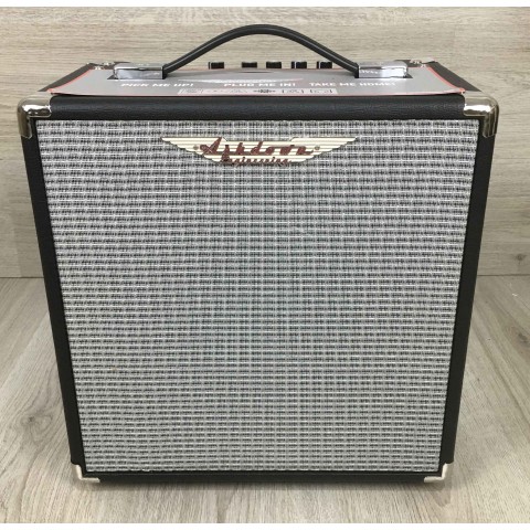 Ashdown Studio 8 combo