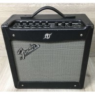 Fender Mustang I V2
