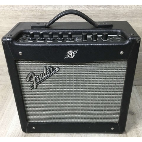 Fender Mustang I V2