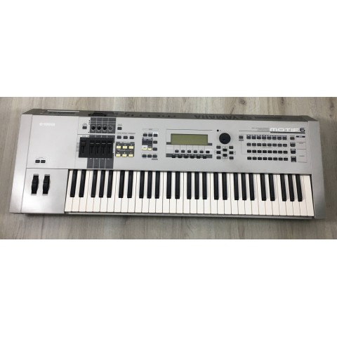 Yamaha Motif 6