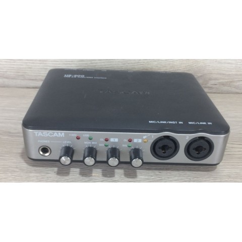 Tascam Us-200