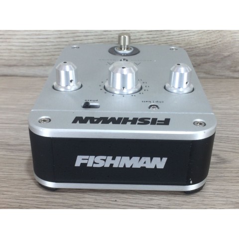 FISHMAN Aura Sixteen
nylon　ガットギタープリアンプ Fishman Aura Sixteen Programmable Imaging Pedal | Sweetwater