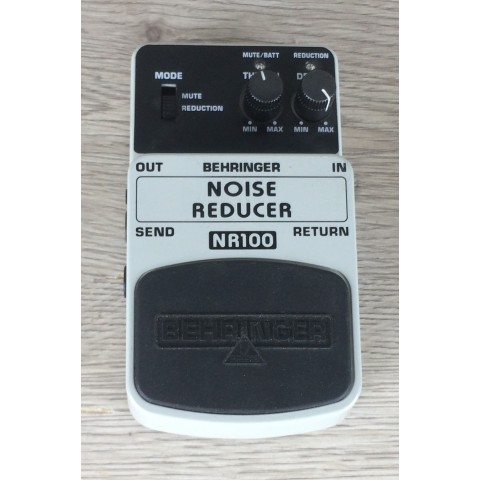 Behringer NR100 Noise Reducer