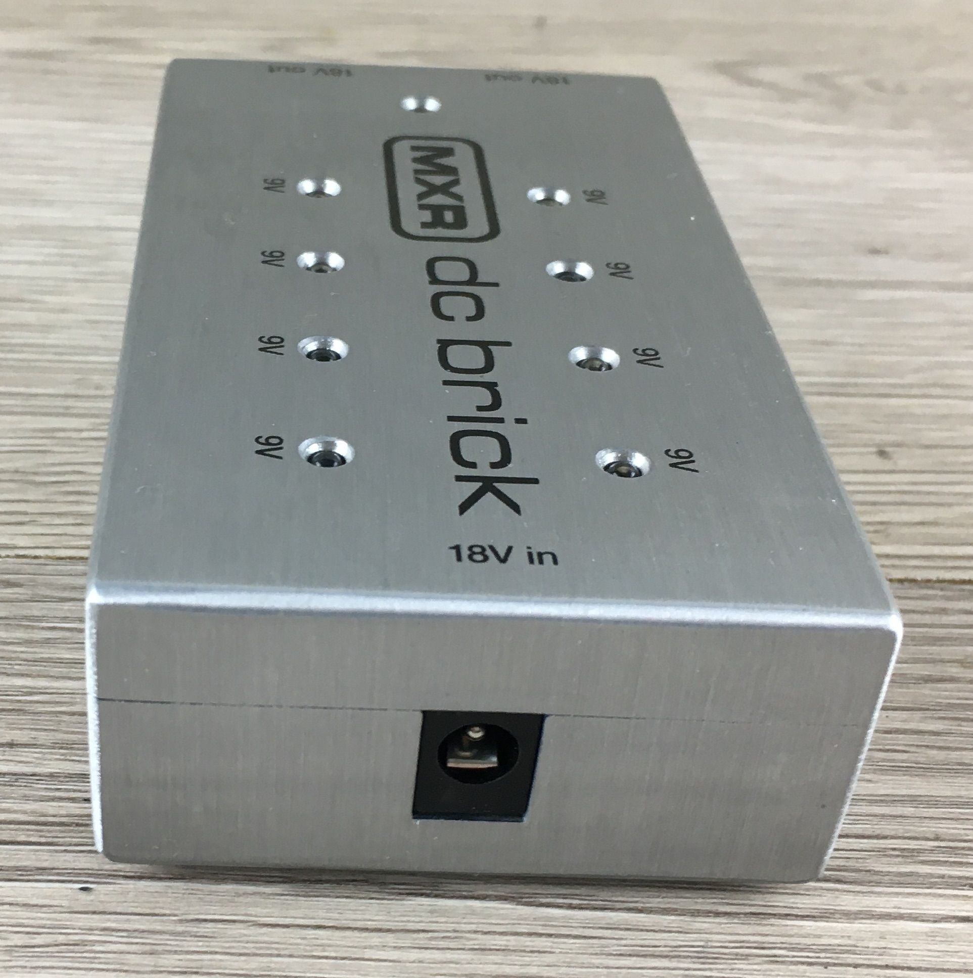 MXR Dc Brick power supply M237 | Effetti Mxr