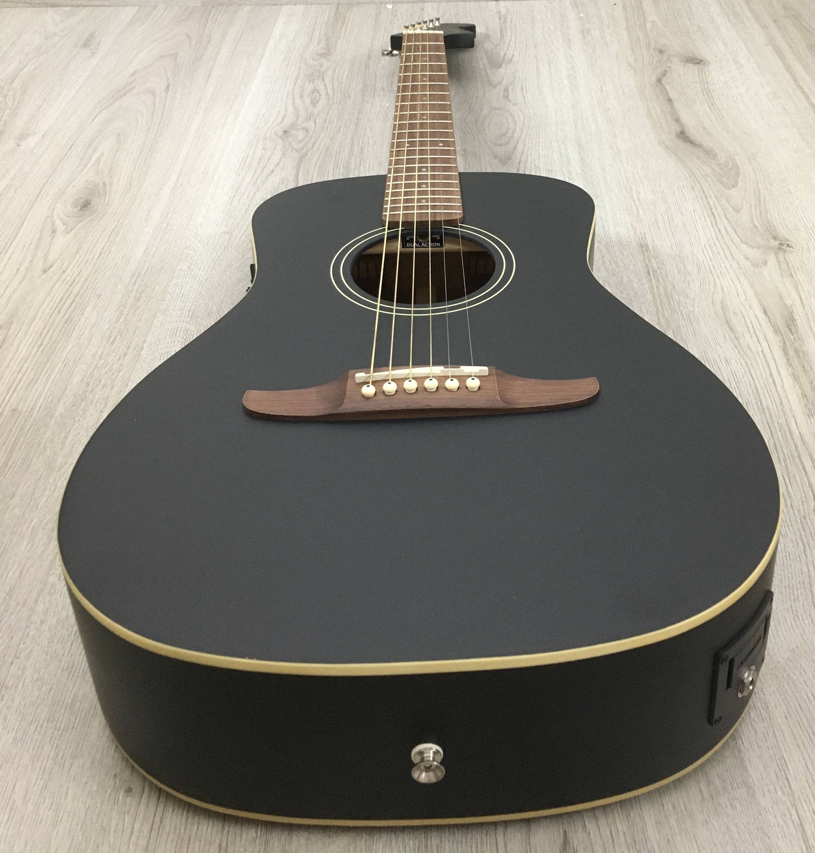 Fender Joe Strummer Campfire, Walnut Fingerboard, Matte