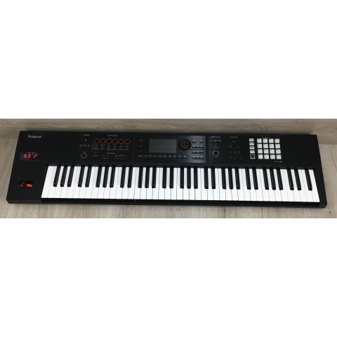 Roland FA-07