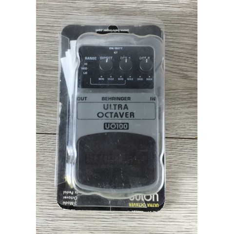Behringer UO100 Ultra Octaver