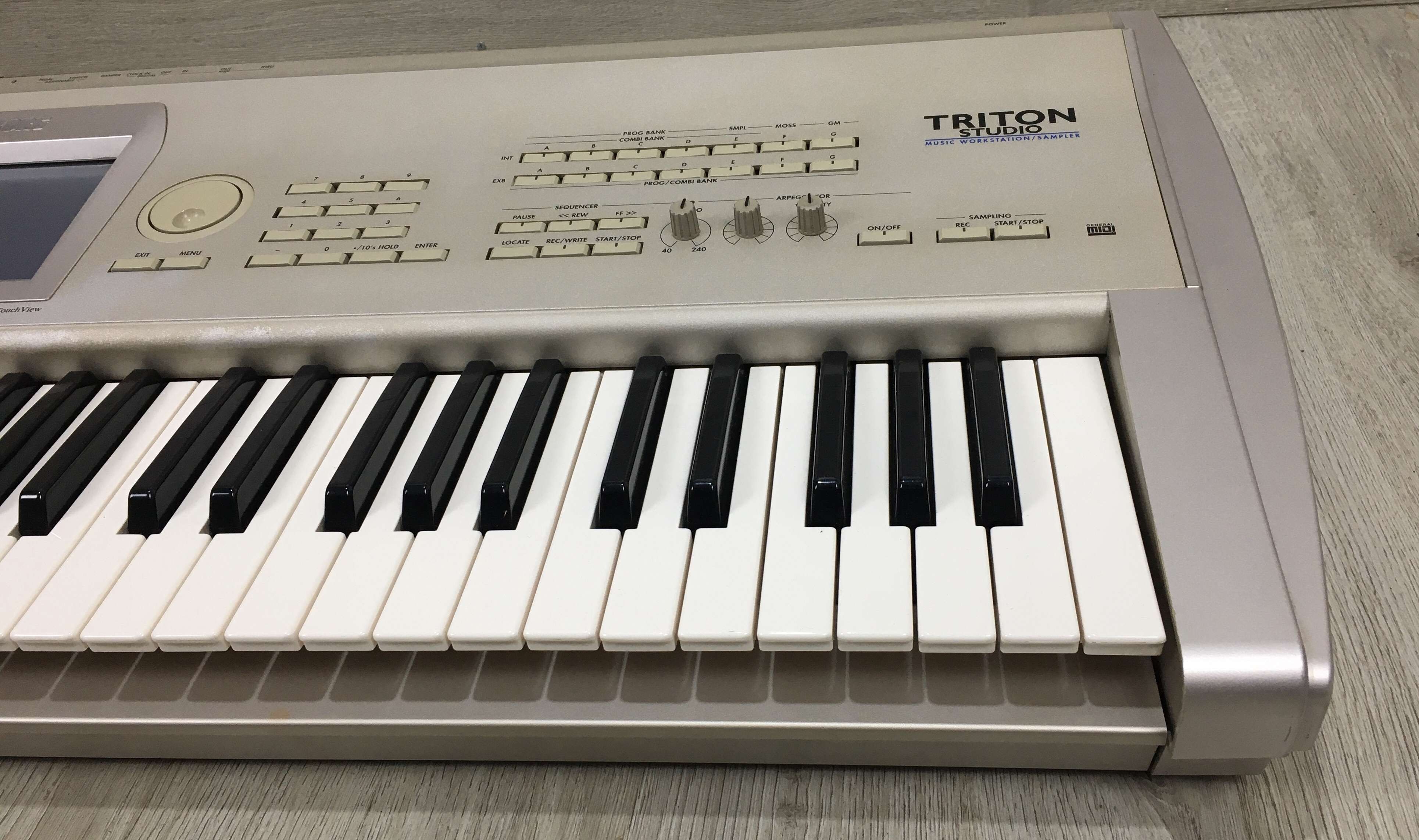 Korg Triton Studio 61 | Sintetizzatori Korg