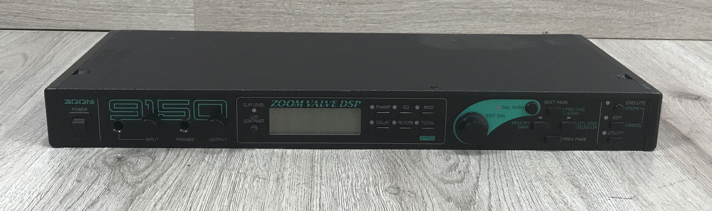 ZOOM VALVE DSP 9150 ラックタイプギターエフェクター Zoom 9150 review
