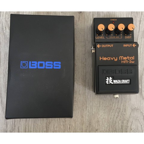 Boss HM-2W Heavy Metal Waza Craft