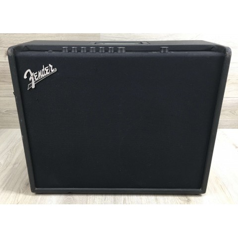 Fender Mustang GT200