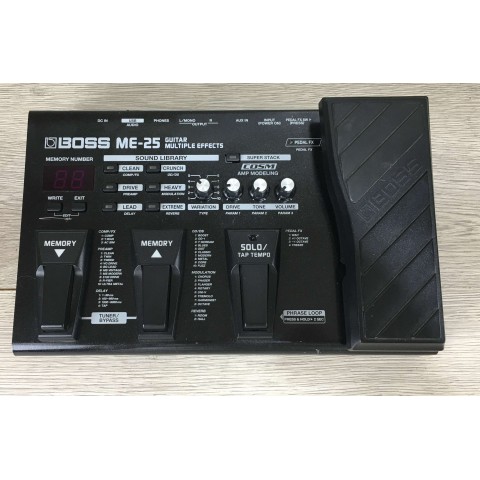 Boss ME-25 pedaliera multieffetto per chitarra