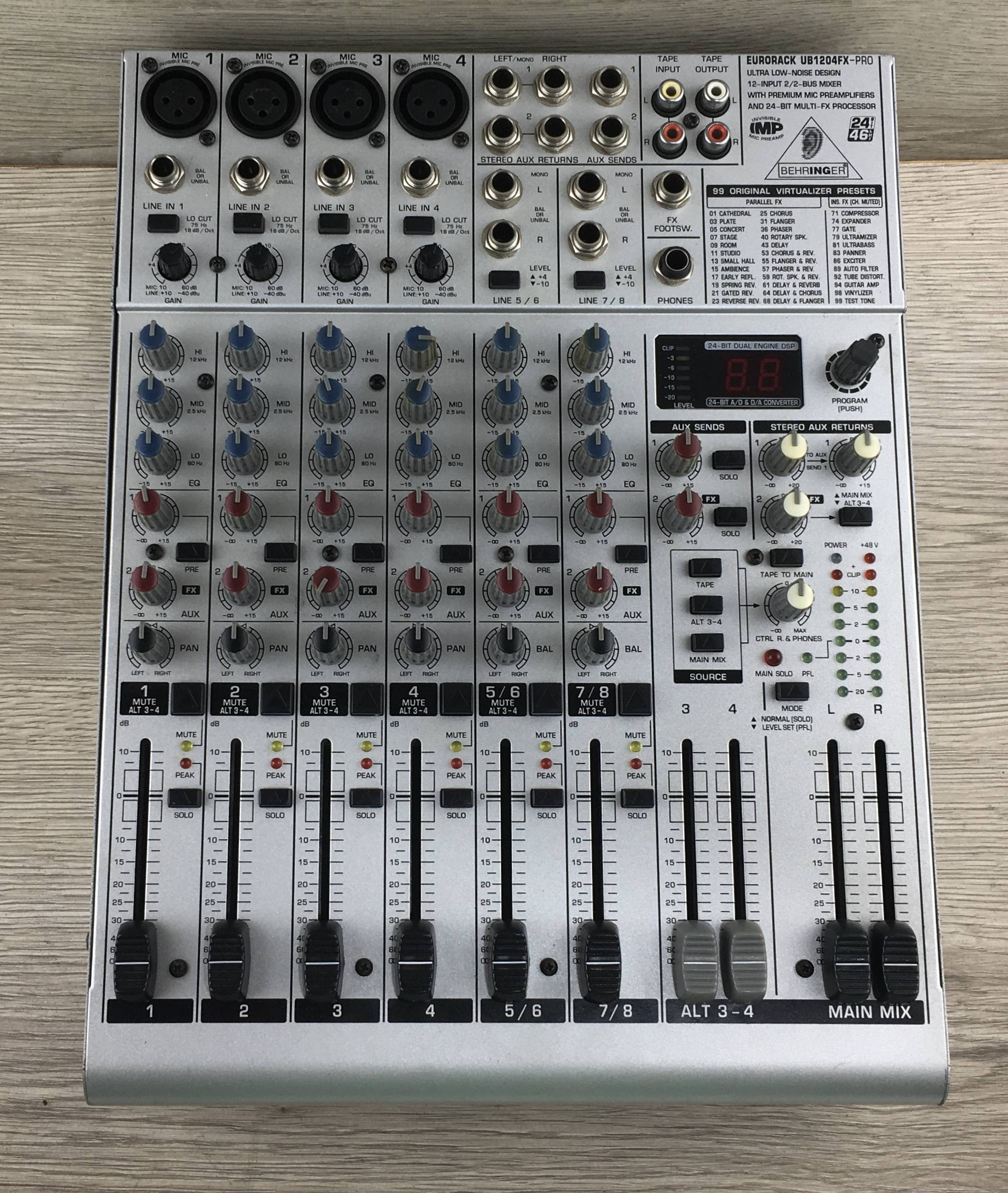 【美品】Behringer Eurorack ub1204fx-proベリンガー Amazon | BEHRINGER EURORACK UB1204FX-PRO | ミキサー | 楽器