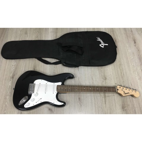 Fender Squier Stratocaster Black