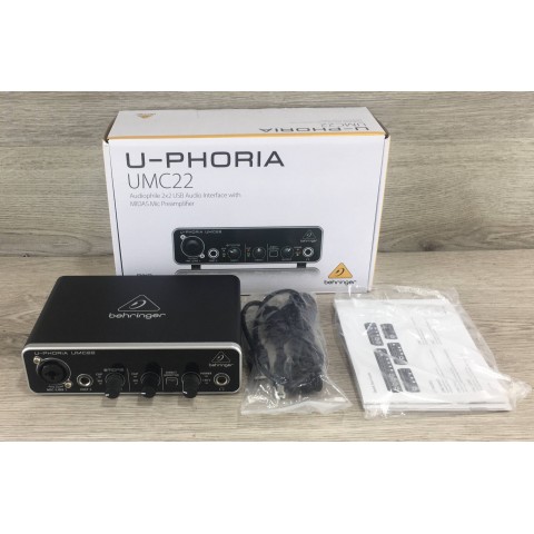 Behringer U-Phoria UMC 22