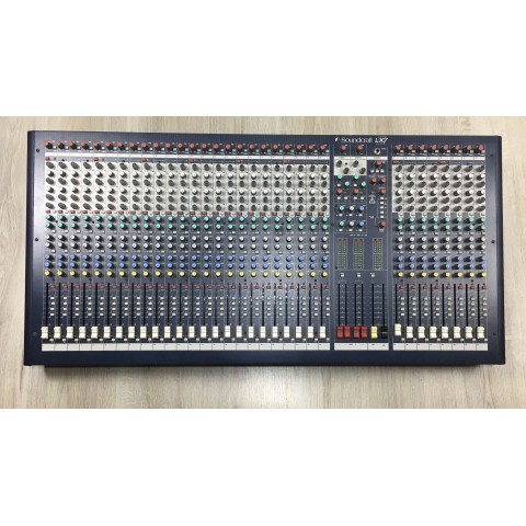 Soundcraft LX7 II