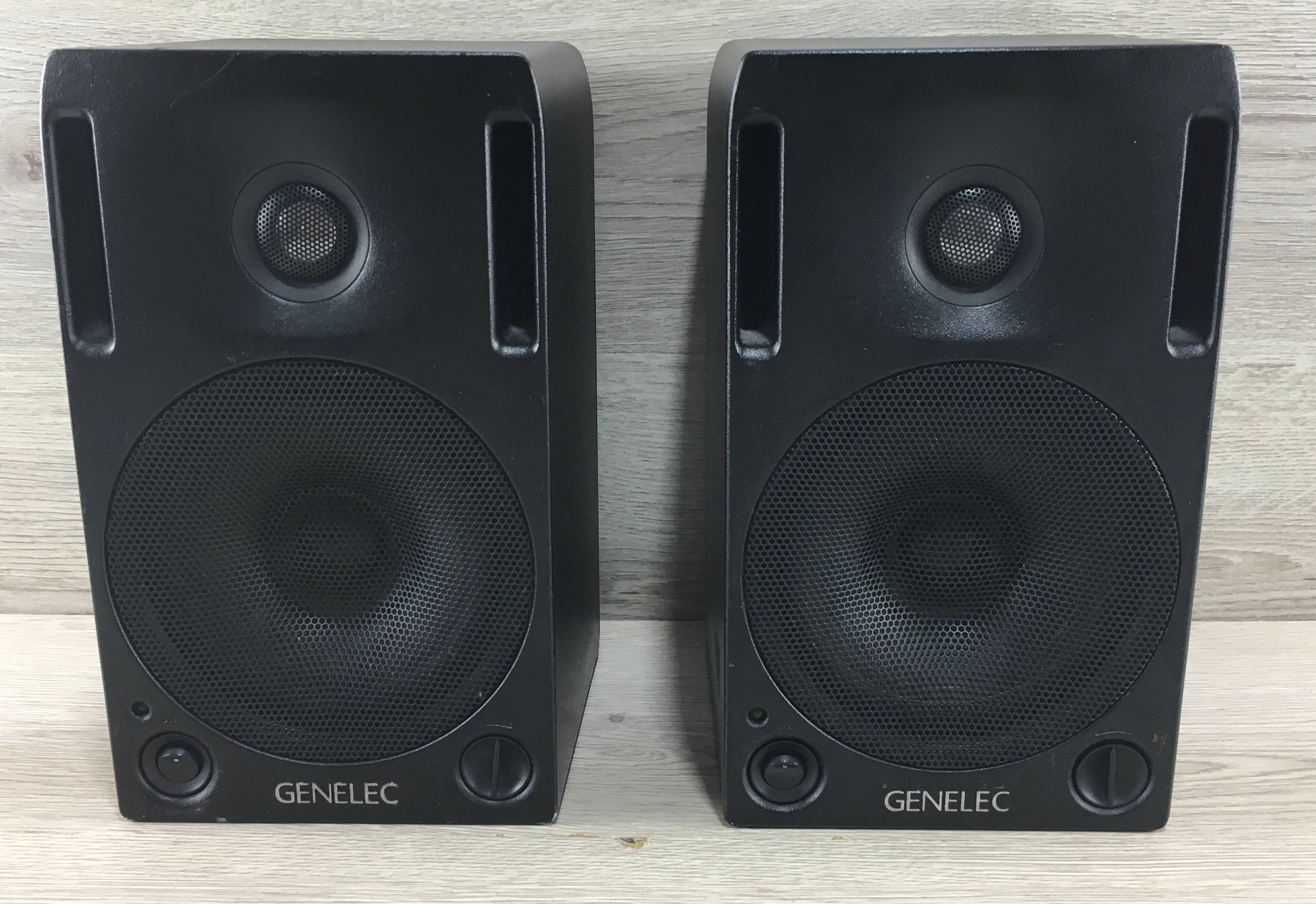 Genelec-1029A-coppia.jpg