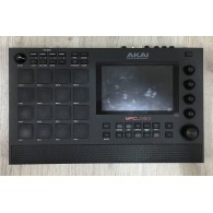 Akai MPC live II