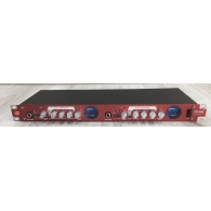 SM Pro Audio TC02 preamplificatore compressore valvolare